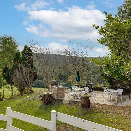 Family Country Cottage With A Private Valley View Скарборо Экстерьер фото